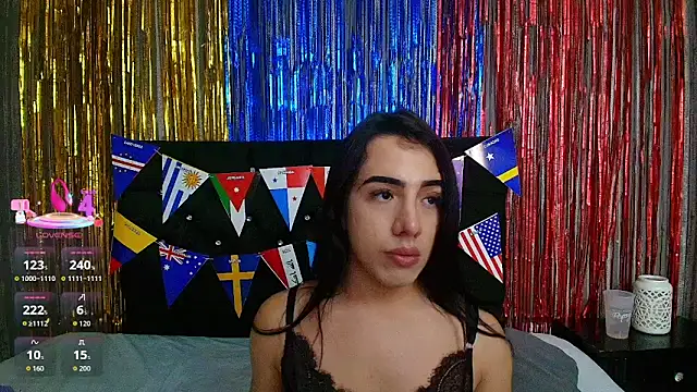 Alicee_Moonn webcam