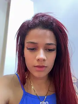 Watch amber_sparkle live on EroticFlix - High definition streams