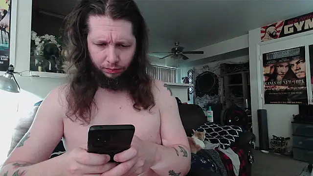 biggerisbetter12 webcam