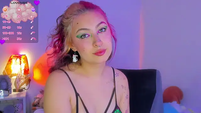 MarieTaylor_ webcam