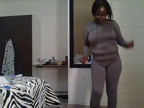 hotgrannxxx58 webcam