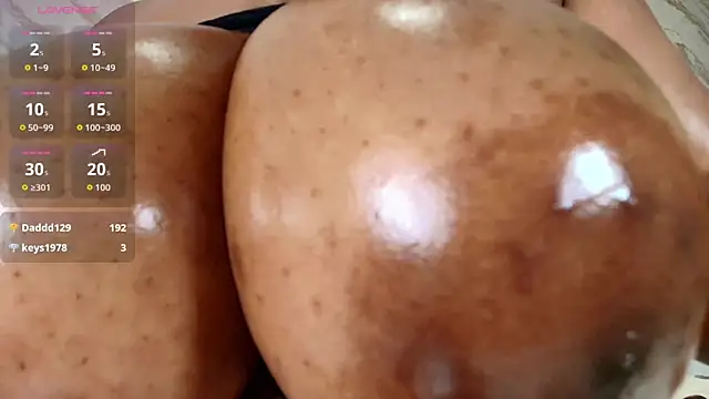 isabella_rossee_ webcam