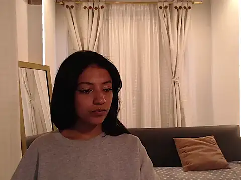 Scarleet_miaa webcam