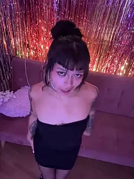 Gatalinaa111 webcam