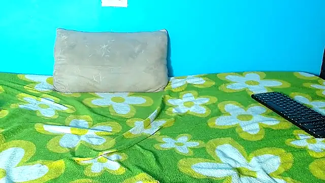 xxxsarahot250316 webcam