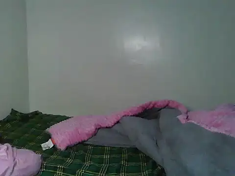 Smalltittsbigass webcam