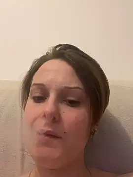 Quenn667 webcam