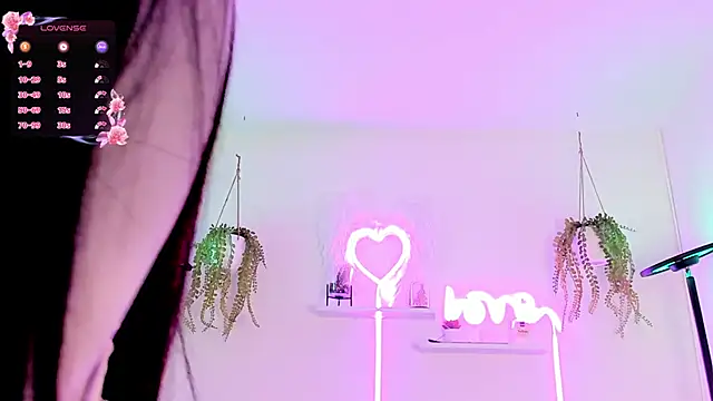 _Tinaqueen webcam