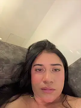 KallyMyller1 webcam