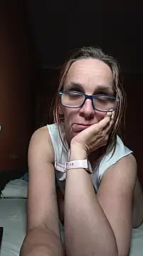Dettybitch40 webcam