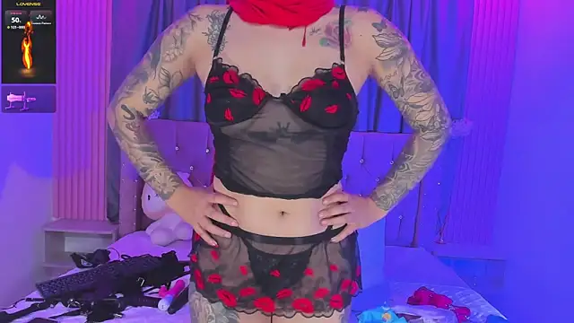 Nayla-Mouna webcam