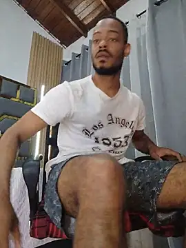 Oliver_bigblack_cock live cam on StripChat
