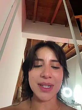 Ale_Lewis webcam