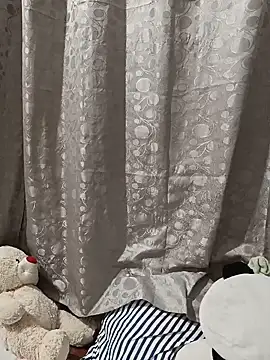Watch Lahila_ live on EroticFlix - High definition streams
