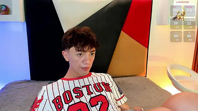 Tomy_Rox webcam
