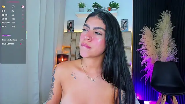 little_sophie18 webcam