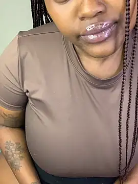 ThickPearlx23 webcam