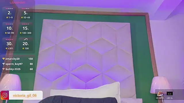queen__violet webcam