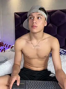Dominik_Souza webcam