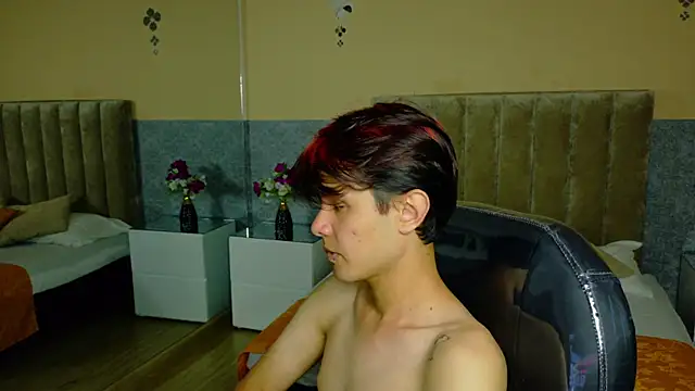 Derek_Sinn webcam