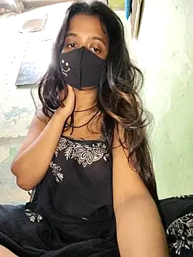 hot_poja webcam