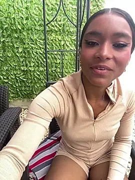 Tu_Negrita_Hot webcam
