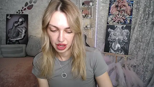 NickyAdamidi webcam