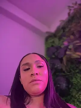 Isabella-Teen