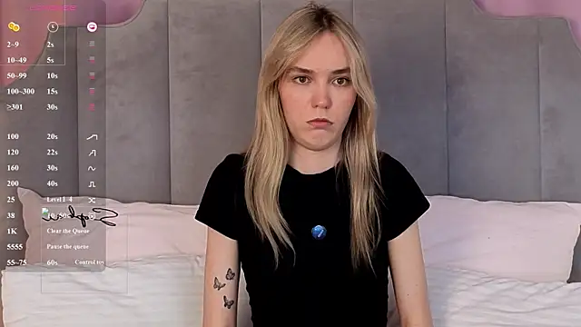 NikkiRyx webcam