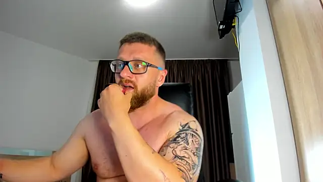 Findom_guy webcam