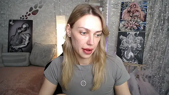 NickyAdamidi webcam