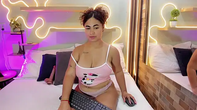 Amber_Milers webcam