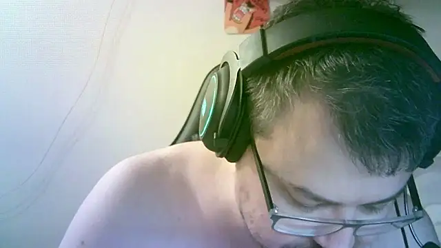 SirAbuser webcam