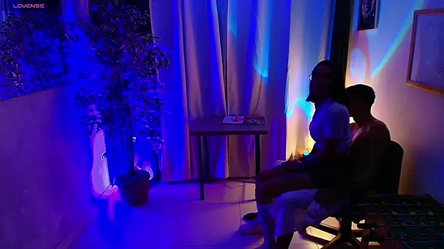 Wild_lovers_ webcam