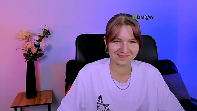 gloria_bubble webcam