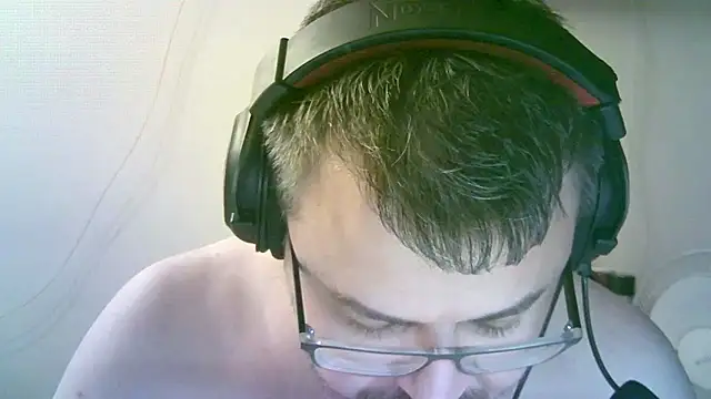 SirAbuser webcam