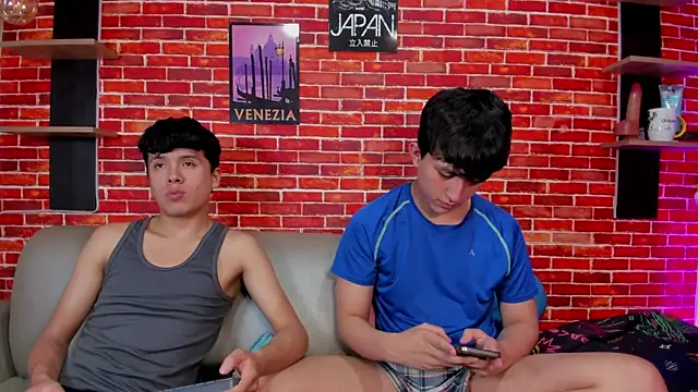 Hoot_boyss_ webcam
