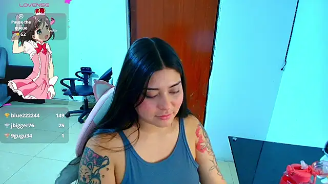 hanna_2026 live cam on StripChat