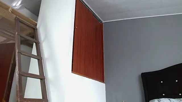 Emilia_1995 webcam