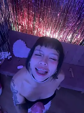 Gatalinaa111 webcam