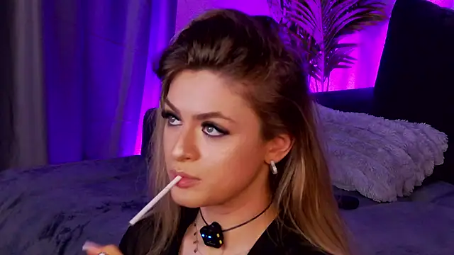 AnneMaryie webcam