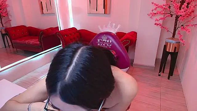 Emily_andrews webcam