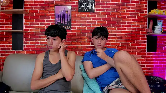 Hoot_boyss_ webcam