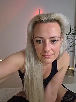 TessaWayne webcam