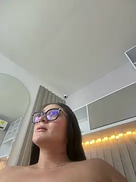 isabel_sofiaa webcam