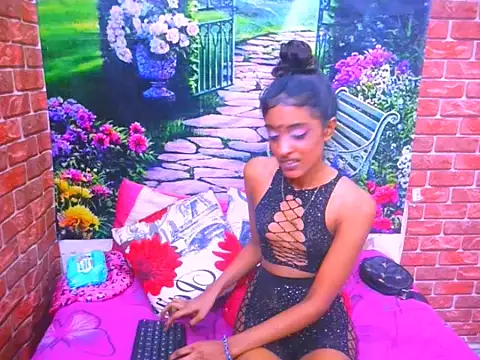 IndianPretty14u2Luv webcam