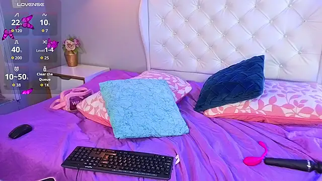 blush_bloom webcam