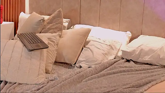 Watch _Lulu_sweet01 live on EroticFlix - High definition streams