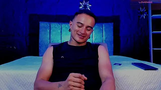 LiamDeep webcam