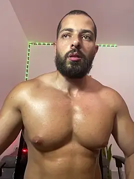 magnumchris live cam on StripChat